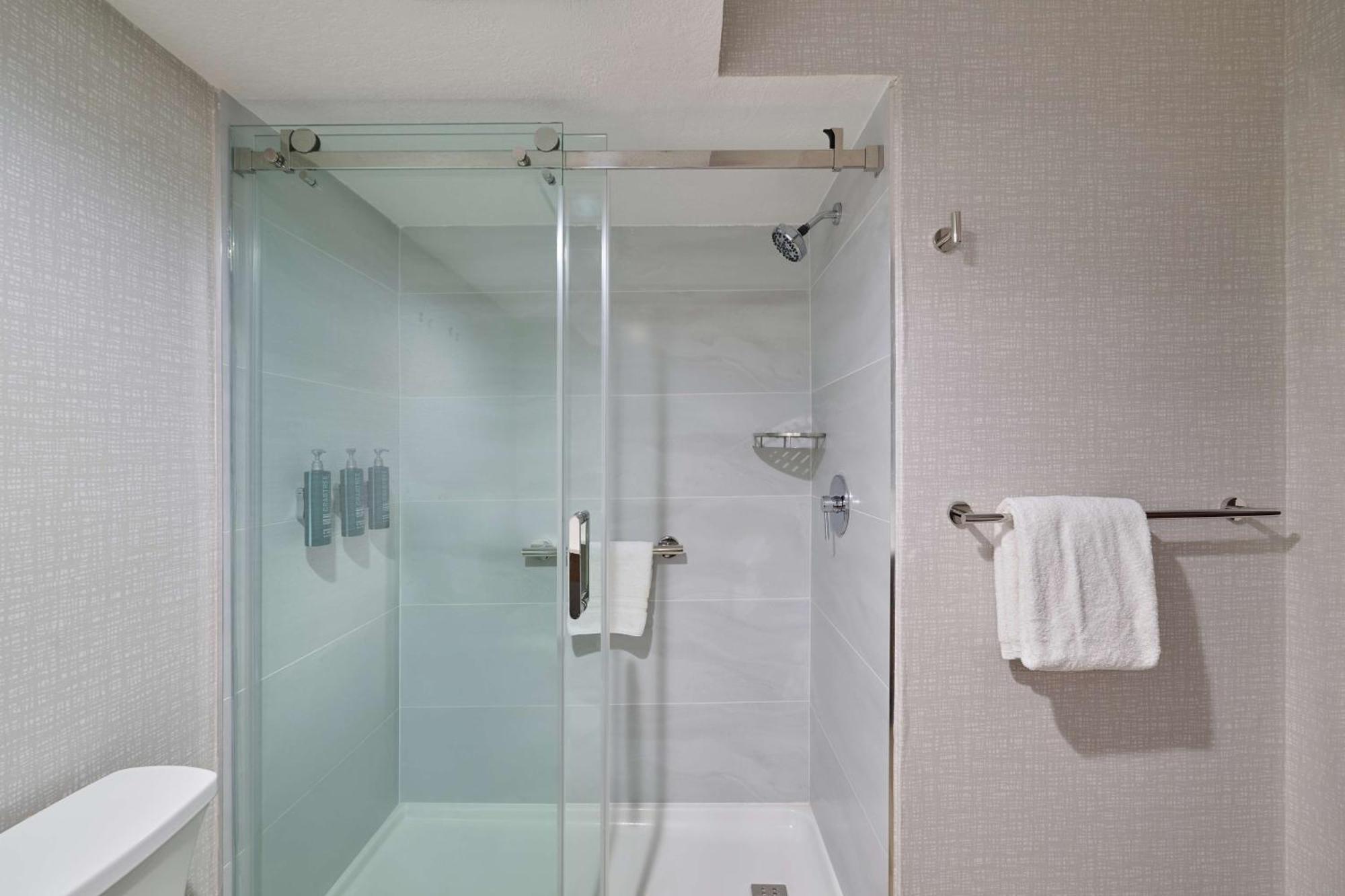 Doubletree By Hilton Chatsworth Los Angeles Ngoại thất bức ảnh