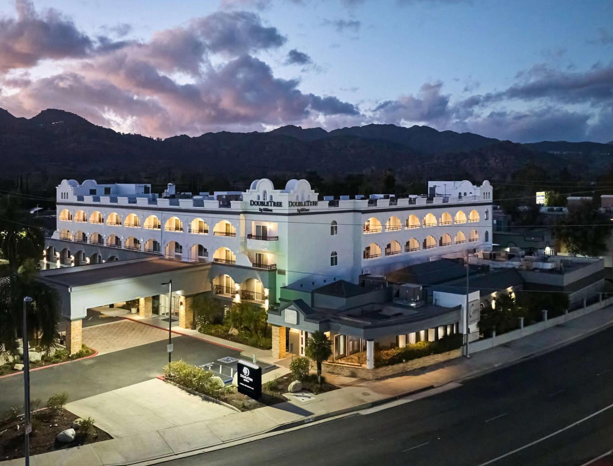 Doubletree By Hilton Chatsworth Los Angeles Ngoại thất bức ảnh